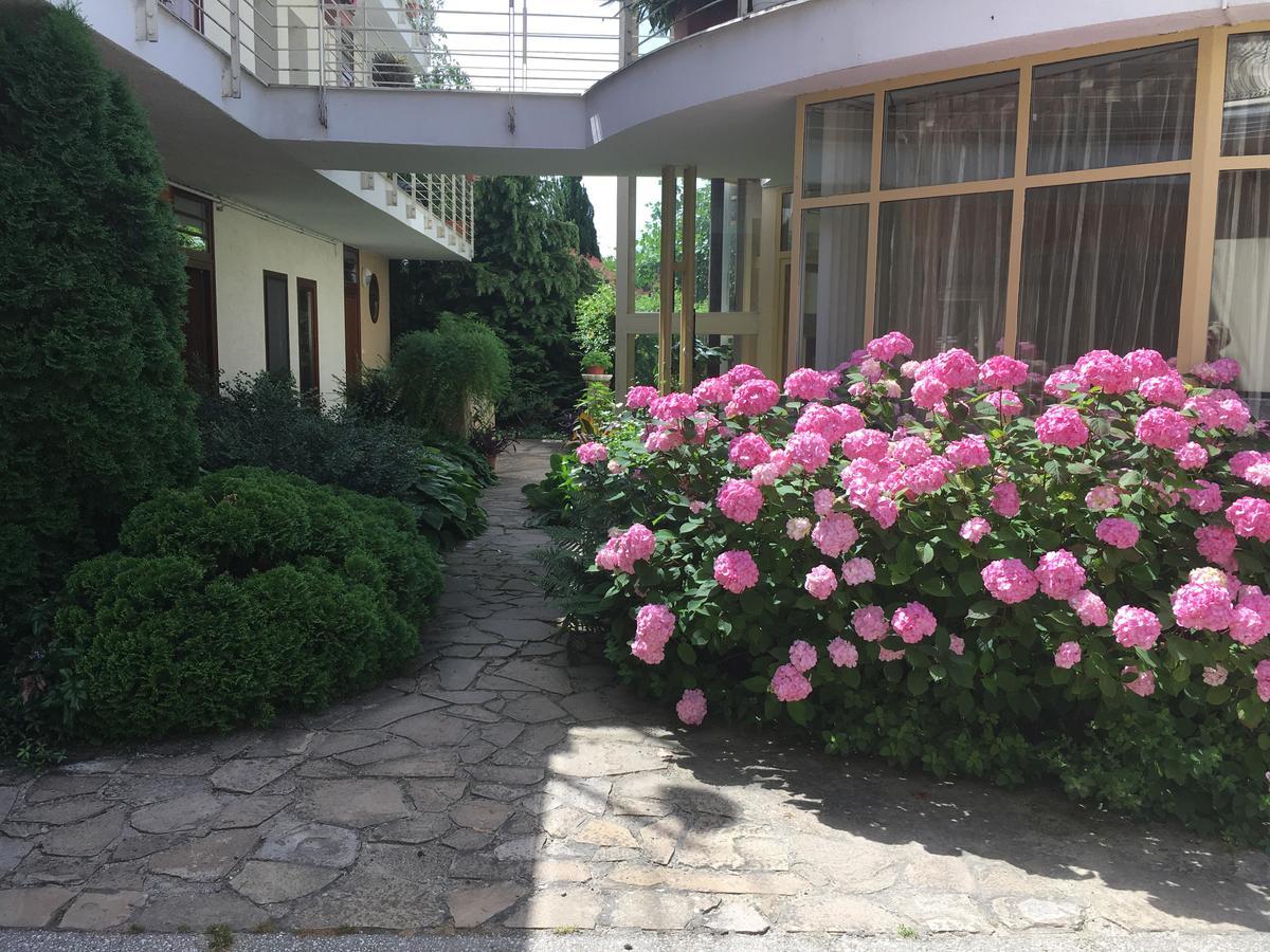 Feng Shui Wellness Apartmanhaz Hévíz Exterior foto
