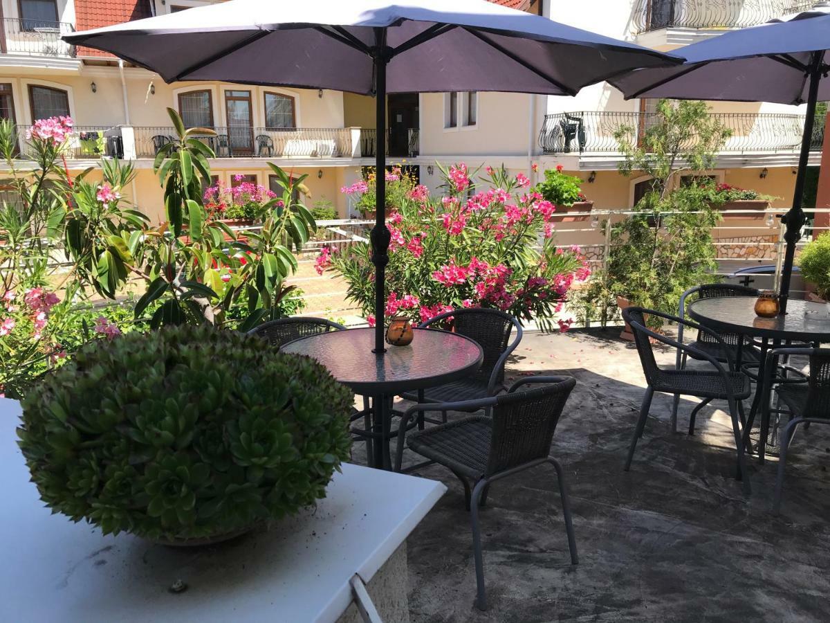 Feng Shui Wellness Apartmanhaz Hévíz Exterior foto